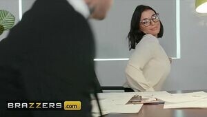 Big Wet Butts - (Ivy Lebelle, Small Hands) - After - Hours Anal - Brazzers