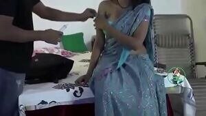 Super-hot Indian Bhabhi romance With Doc at Home