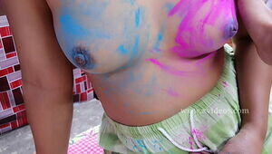 On the festival of Holi I brought a girl to my house and had sex with herI enjoyed it very much Indian desi fucking pussy