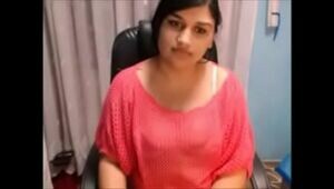 Indian Girl ( Big boob) showing her boobs & pussy