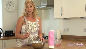 AuntJudys - Cute 43yr-old Brit Cougar Abi in the Kitchen