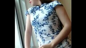 Chinese girl in cheongsam masturbates on the toilet【Subscribe to me and update new videos every day】