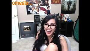 Sssniperwolf farting for strangers on omegle