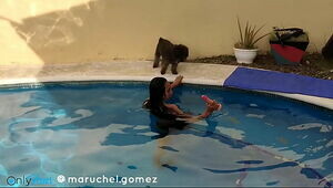 Leyne Rodriguez. Buxom Latina strokes in the pool !