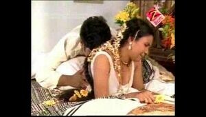 Telugu House Wife First Night Hot Bed Room Scene - CineKingdom.com