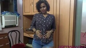 Large Arse Mumbai School Lady Smacking Herself Pulverizing Her Cock-squeezing Desi Poon