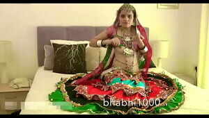 Gujarati Indian School Honey Jasmine Mathur Garba Dance and Displaying Bobbs