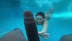Underwater Intercourse Inexperienced Teenage Punched By Immense Dark-hued cock Immense Dark-hued Bone